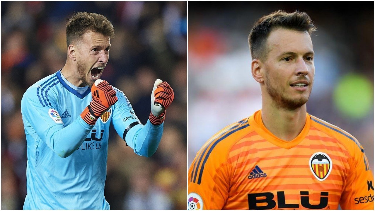  Barcelona Sign Neto to Replace Cillessen