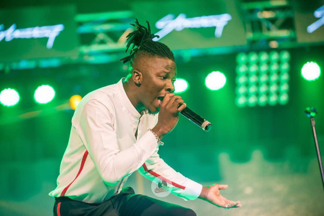 "A fan once threw her underwear  at me on stage"– Stonebwoy