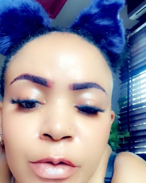 Cossy Ojiakor flirts full boobs 