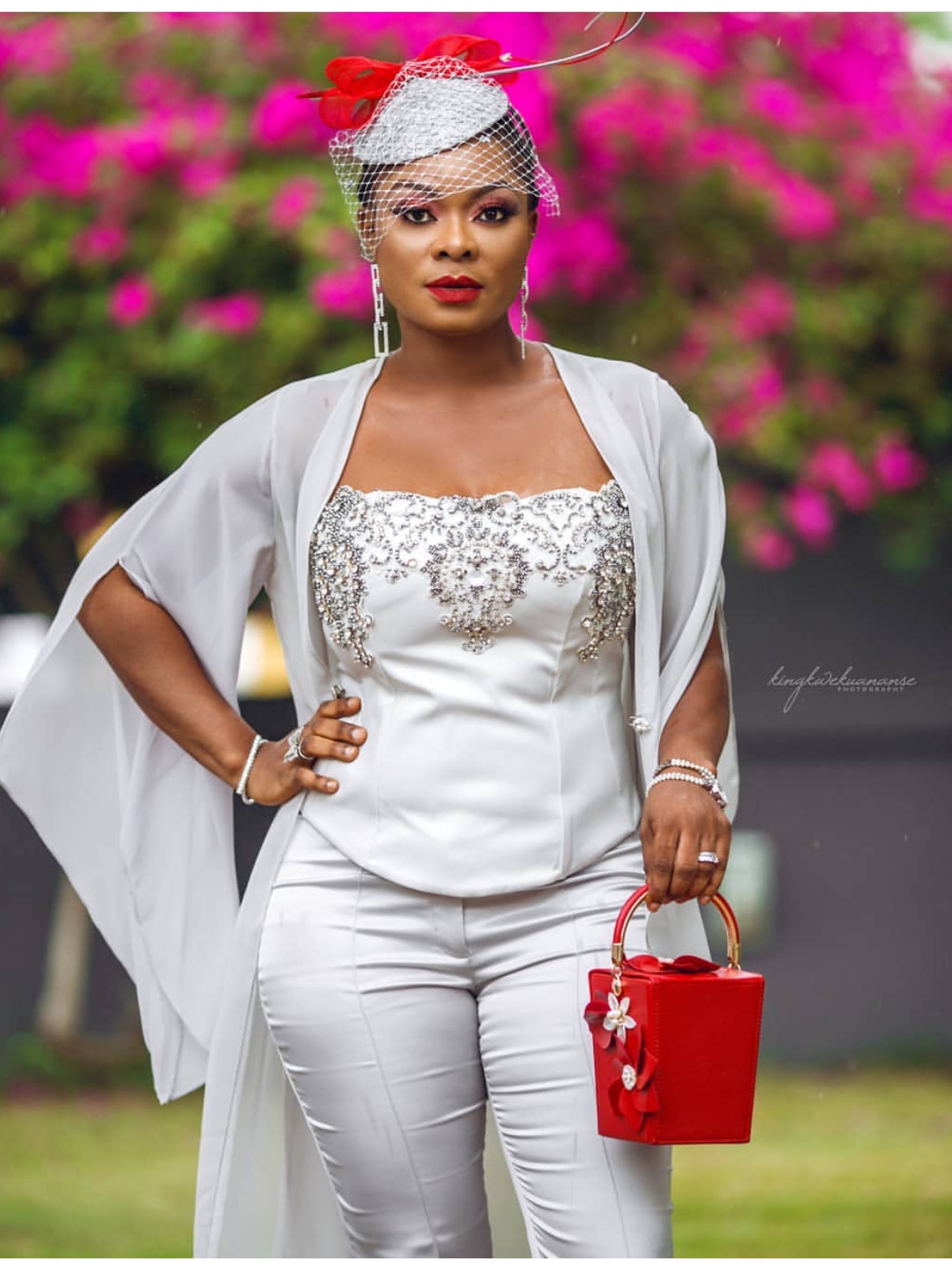 C0C5E6B7 BC29 41B3 9613 0267026CDFAF