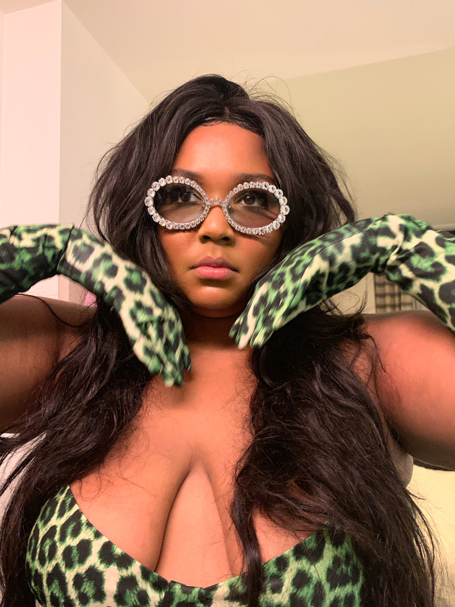 Lizzo boobs are loyal than boyfriends in a relationship 1