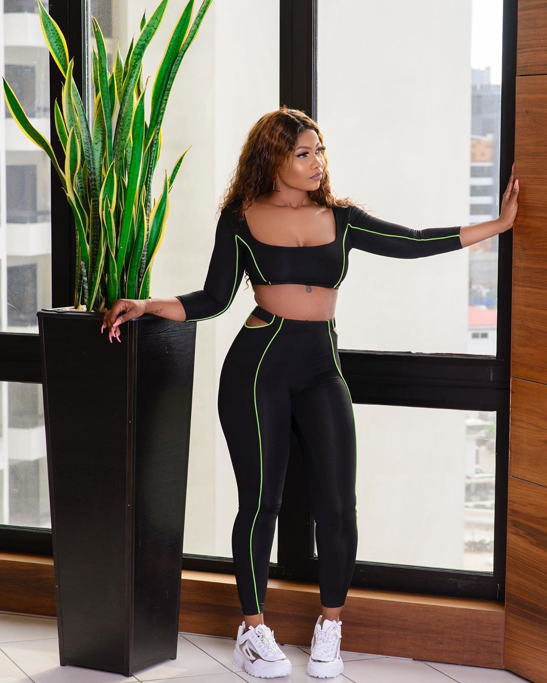 Titans Queen, Tacha flaunts major curves in Black Sleek Gym Wear
