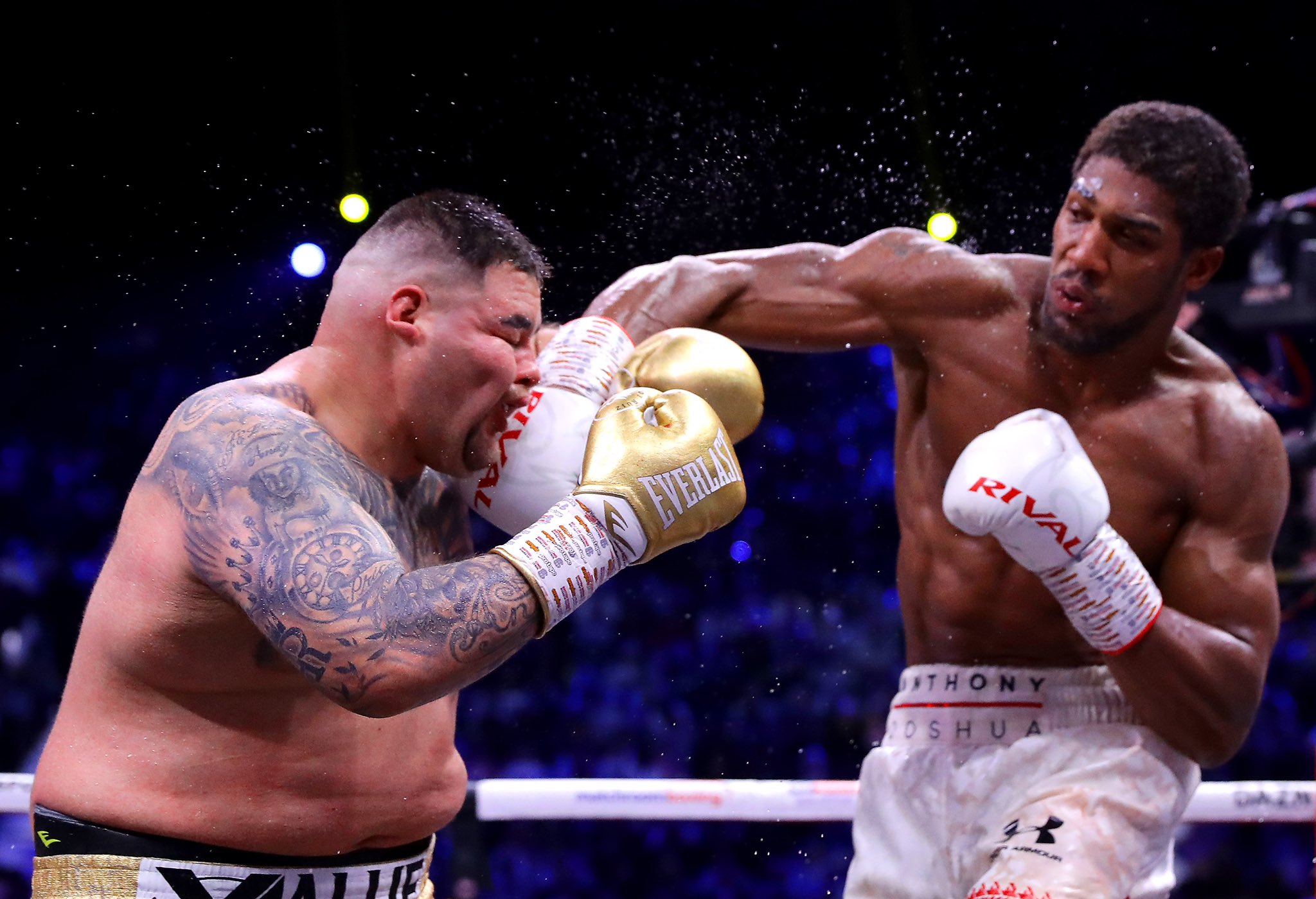 Anthony Joshua beats Andy Ruiz in rematch fight 